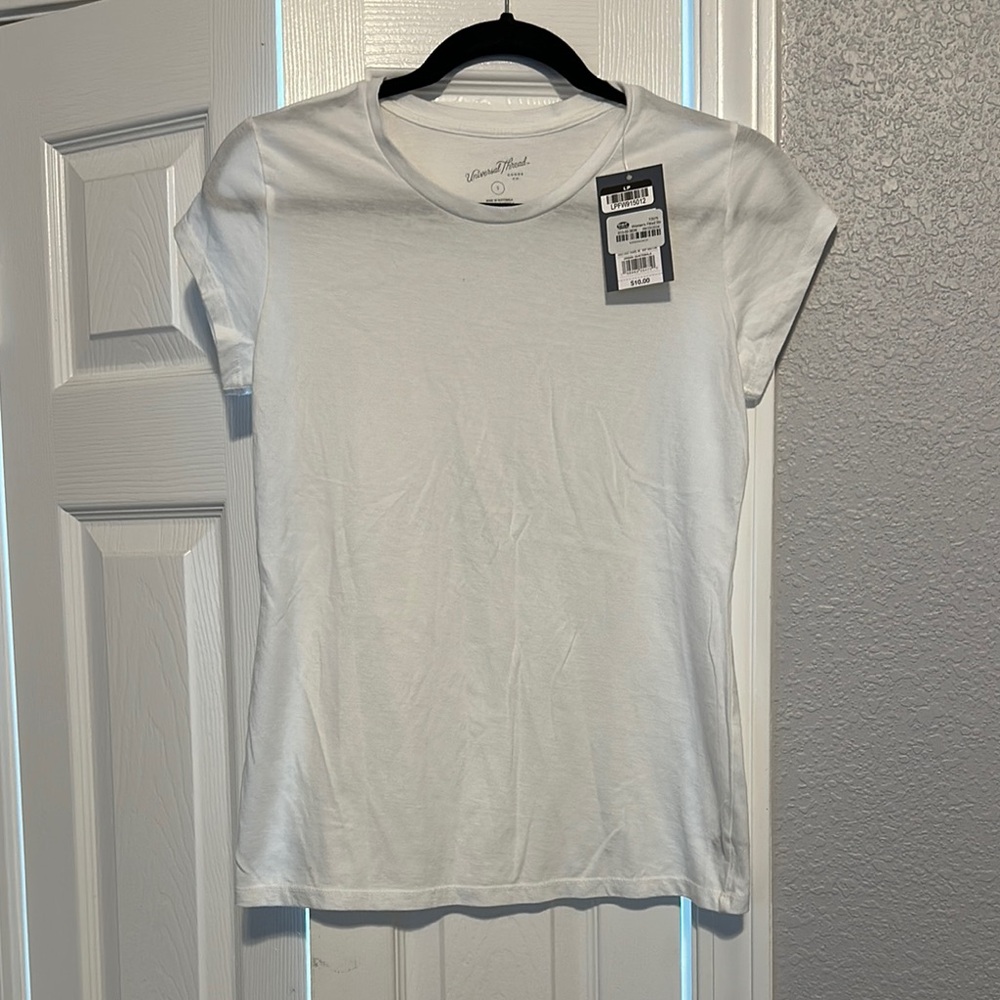 Universal Threads Goods Co.
